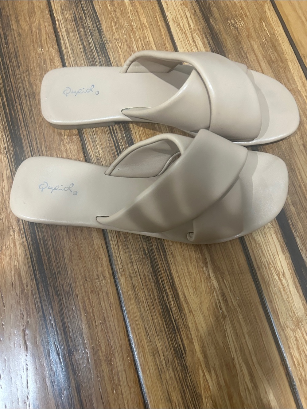 Qupid Neutral Padded Crossover Slide Sandals - Cream